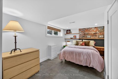 Photo 36 at 162 Kempenfelt Drive, North Shore, Barrie