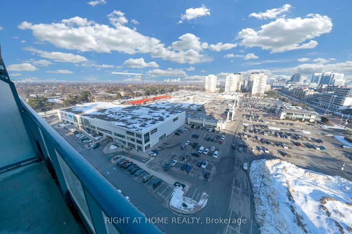 Photo 21 at 1003 - 2885 Bayview Avenue, Bayview Village, Toronto