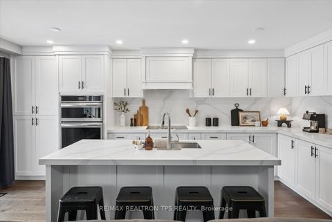 Photo 5 at 87 Madden Place, Bowmanville, Clarington