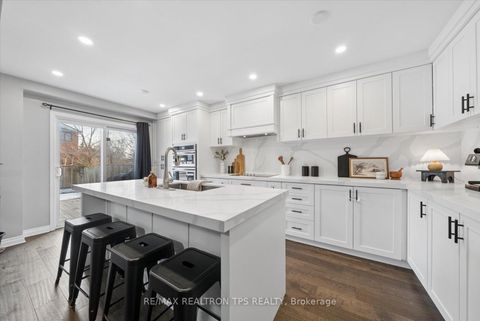 Photo 6 at 87 Madden Place, Bowmanville, Clarington