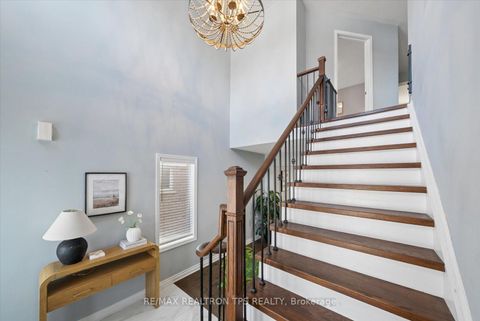 Photo 16 at 87 Madden Place, Bowmanville, Clarington