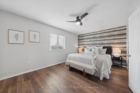 Photo 17 at 87 Madden Place, Bowmanville, Clarington