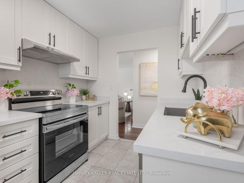 Photo 14 at 47 Snowball Crescent, Malvern, Toronto