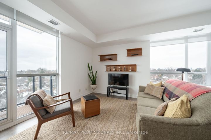 Photo 12 at 811 - 11 Superior Avenue, Mimico, Toronto