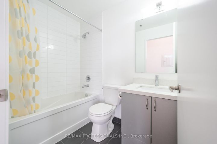 Photo 18 at 811 - 11 Superior Avenue, Mimico, Toronto