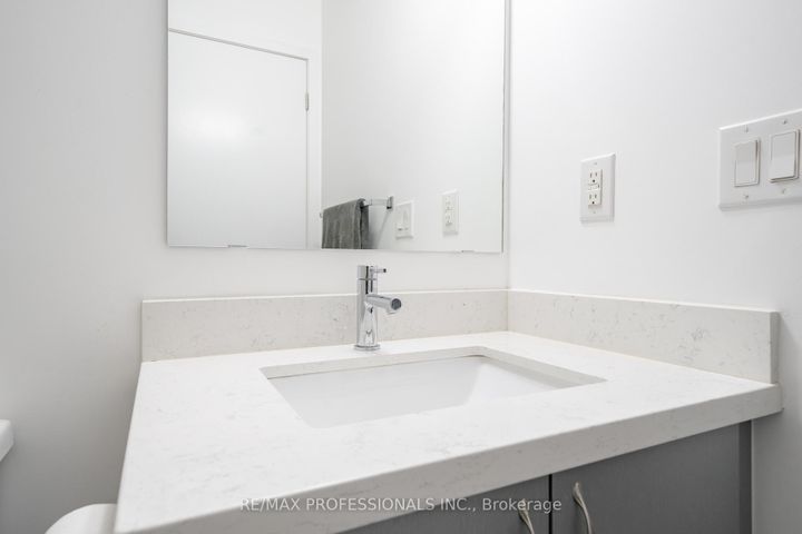 Photo 20 at 811 - 11 Superior Avenue, Mimico, Toronto