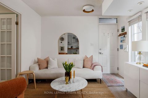 Photo 5 at 315 - 30 Western Battery Road, Niagara, Toronto