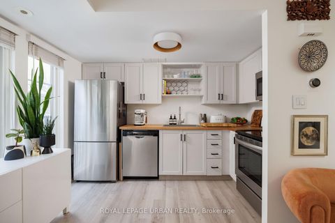 Photo 10 at 315 - 30 Western Battery Road, Niagara, Toronto