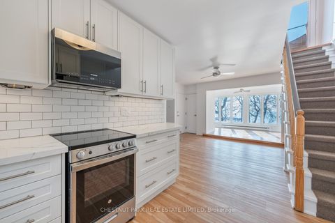 Photo 13 at 108 Hubbard Boulevard, The Beaches, Toronto