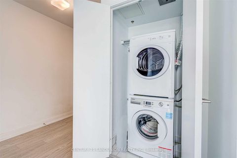 Photo 8 at 2905 - 181 Dundas Street E, Moss Park, Toronto