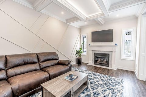 Photo 4 at 99 McIntyre Drive, Ardagh, Barrie