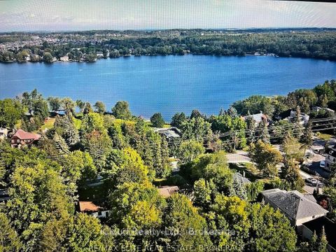 Photo 3 at 541 Sunset Beach Road, Oak Ridges Lake Wilcox, Richmond Hill
