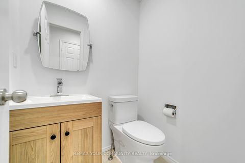 Photo 15 at 391 Hickling Trail, Grove East, Barrie