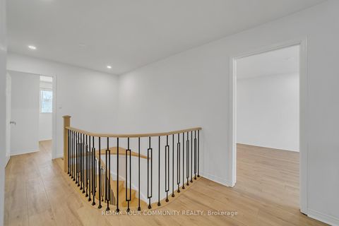 Photo 18 at 391 Hickling Trail, Grove East, Barrie