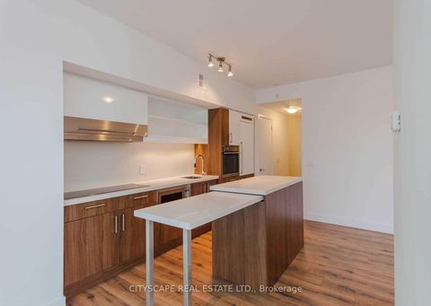 Photo 7 at 703 - 39 Sherbourne Street, Waterfront Communities C8, Toronto