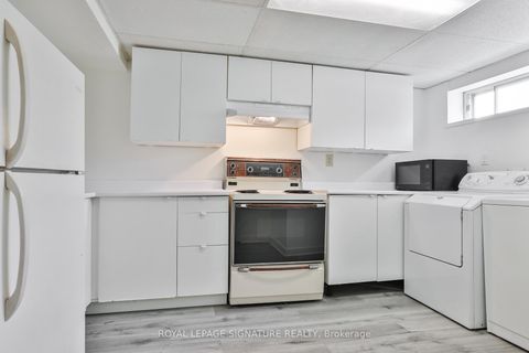 Photo 29 at 27 Lejune Road, Sullivan, Toronto