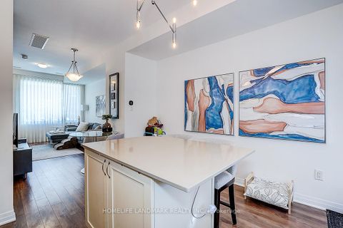 Photo 13 at 160 William Duncan Road, CFB, Toronto