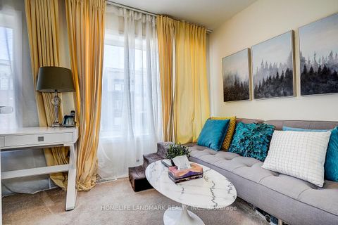 Photo 18 at 160 William Duncan Road, CFB, Toronto