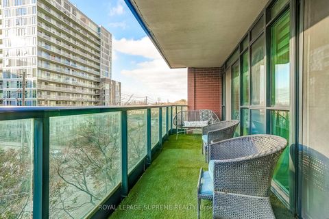 Photo 31 at 459 - 525 Wilson Avenue, Clanton Park, Toronto