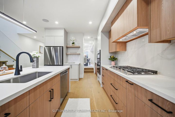 Photo 13 at 1228 Alexandra Avenue, Lakeview, Mississauga