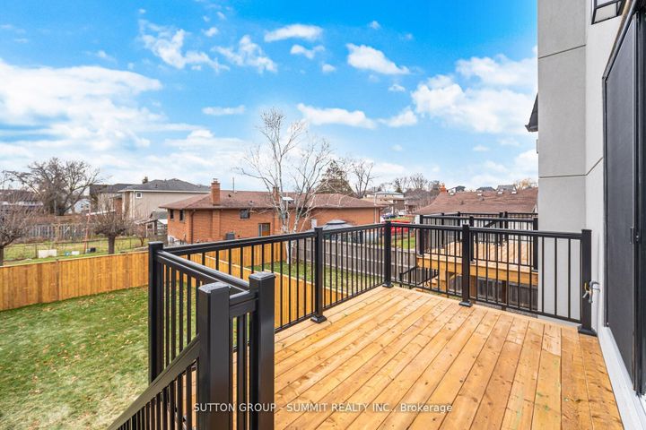 Photo 45 at 1228 Alexandra Avenue, Lakeview, Mississauga