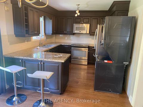 Photo 3 at 167 Stephenson Crescent, Crosby, Richmond Hill