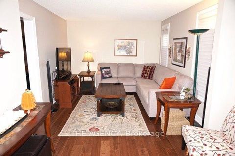 Photo 6 at 167 Stephenson Crescent, Crosby, Richmond Hill