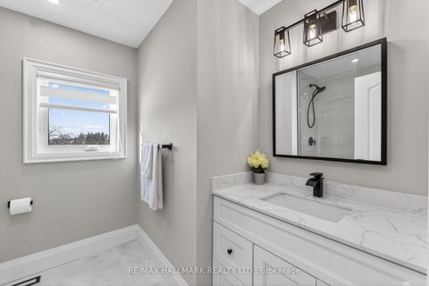 Photo 33 at 372 Crofters Road, Islington Woods, Vaughan