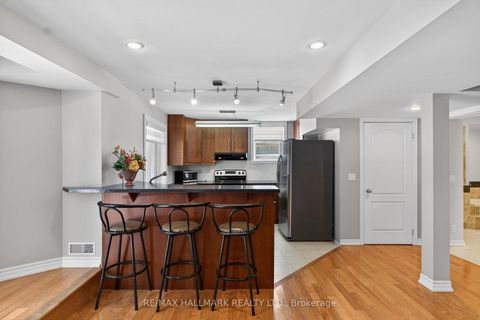 Photo 37 at 372 Crofters Road, Islington Woods, Vaughan