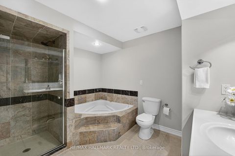 Photo 43 at 372 Crofters Road, Islington Woods, Vaughan