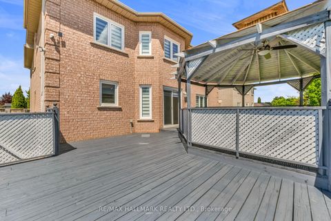 Photo 44 at 372 Crofters Road, Islington Woods, Vaughan