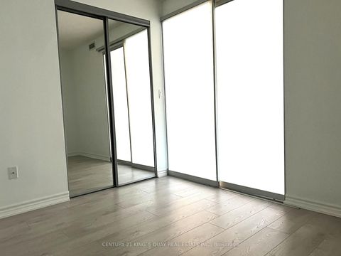 Photo 10 at 1904 - 386 Yonge Street, Bay Street Corridor, Toronto