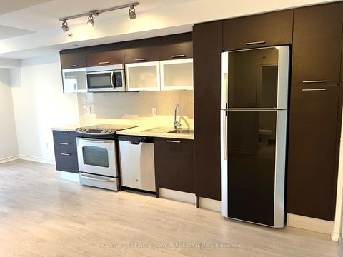 Photo 18 at 1904 - 386 Yonge Street, Bay Street Corridor, Toronto