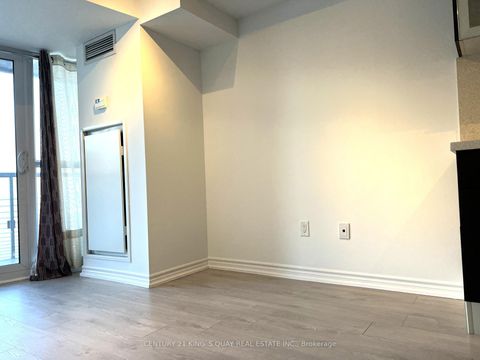 Photo 26 at 1904 - 386 Yonge Street, Bay Street Corridor, Toronto