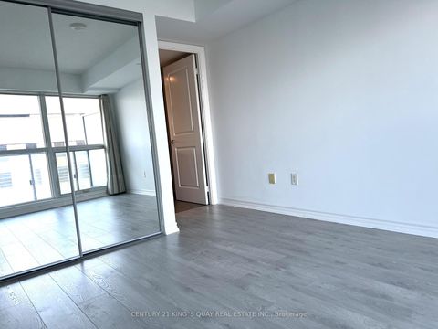 Photo 29 at 1904 - 386 Yonge Street, Bay Street Corridor, Toronto