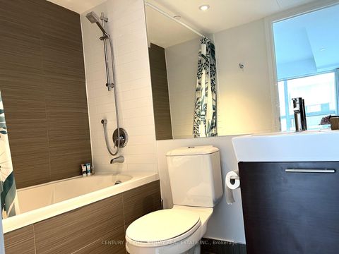 Photo 34 at 1904 - 386 Yonge Street, Bay Street Corridor, Toronto