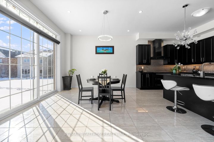 Photo 23 at 329 Windfield Farm Drive W, Windfields, Oshawa