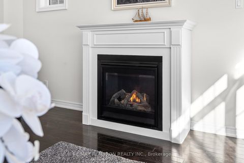 Photo 11 at 329 Windfield Farm Drive W, Windfields, Oshawa