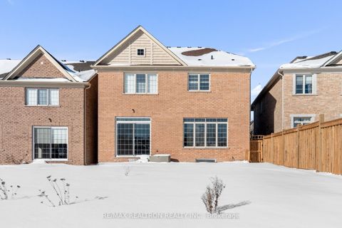 Photo 42 at 329 Windfield Farm Drive W, Windfields, Oshawa