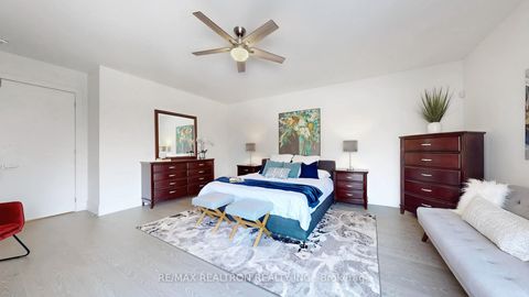 Photo 18 at 12 Elaine Lennox Court, Rouge E11, Toronto