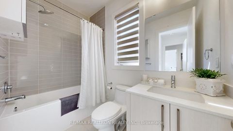 Photo 34 at 12 Elaine Lennox Court, Rouge E11, Toronto