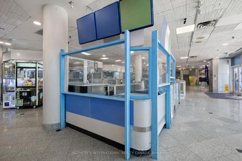 Photo 5 at 237 - 222 Spadina Avenue, Chinatown, Toronto