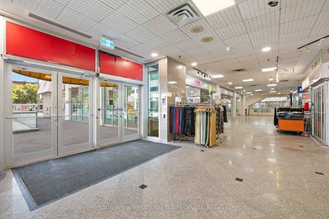 Photo 16 at 237 - 222 Spadina Avenue, Chinatown, Toronto