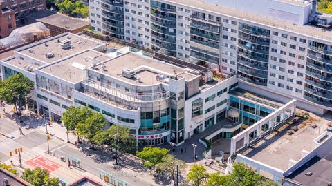 Photo 22 at 237 - 222 Spadina Avenue, Chinatown, Toronto