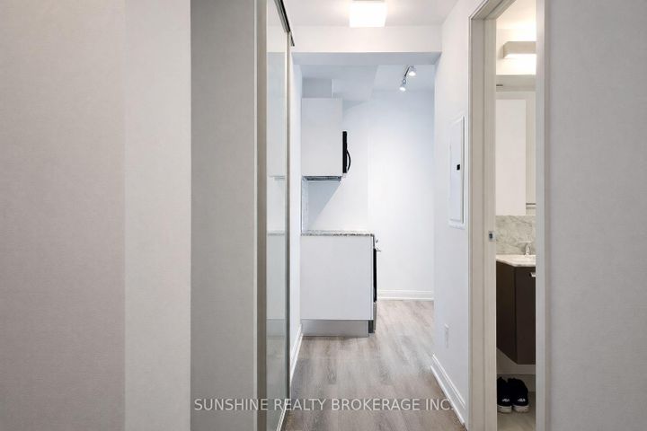 Photo 9 at 1609 - 42 Charles Street E, Yonge Corridor, Toronto