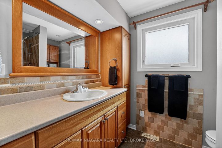 Photo 22 at 75 Berrisfield Crescent, Berrisfield, Hamilton