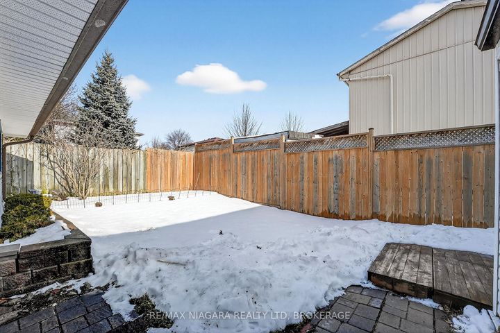 Photo 32 at 75 Berrisfield Crescent, Berrisfield, Hamilton