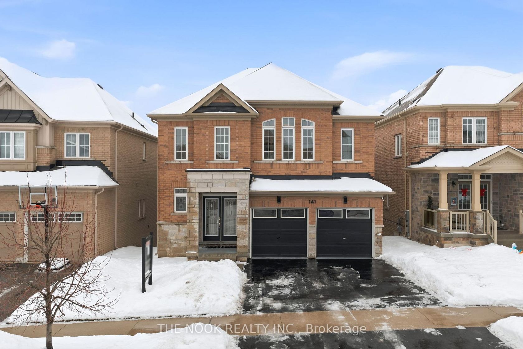 141 Lyle Drive, Bowmanville, Clarington 