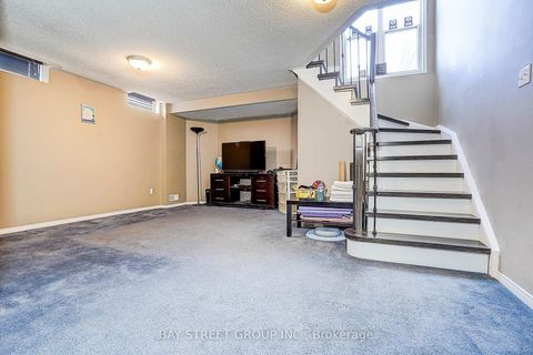 Photo 31 at 68 Woodroof Crescent, Bayview Wellington, Aurora