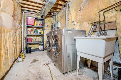 Photo 35 at 68 Woodroof Crescent, Bayview Wellington, Aurora